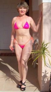 Real Amateur Wives Flashing in Micro Bikini